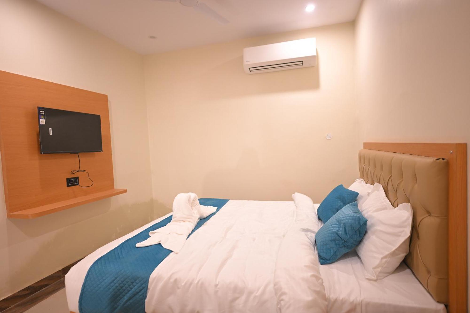 Sunrise Vista Inn Prayagraj Ngoại thất bức ảnh