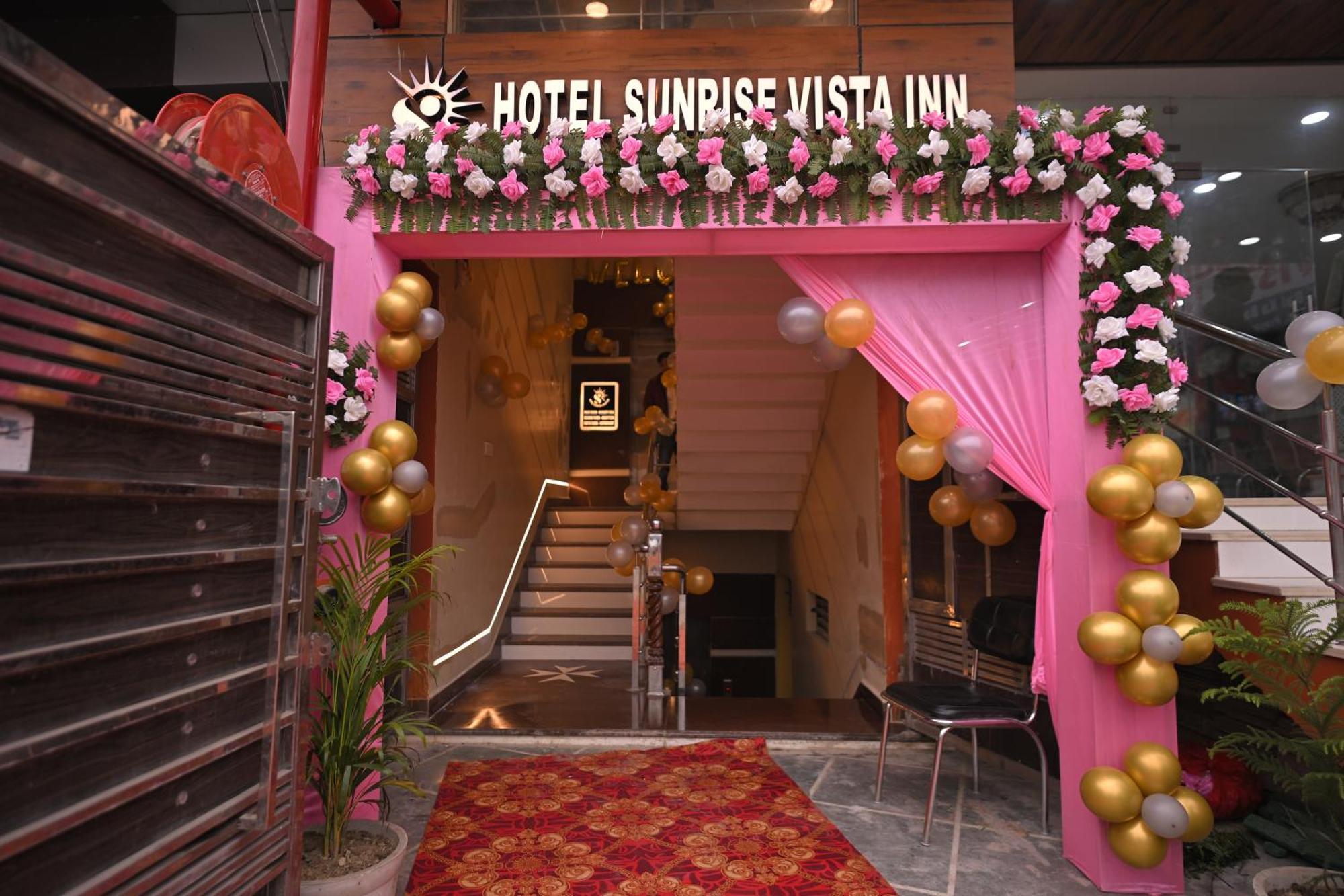 Sunrise Vista Inn Prayagraj Ngoại thất bức ảnh